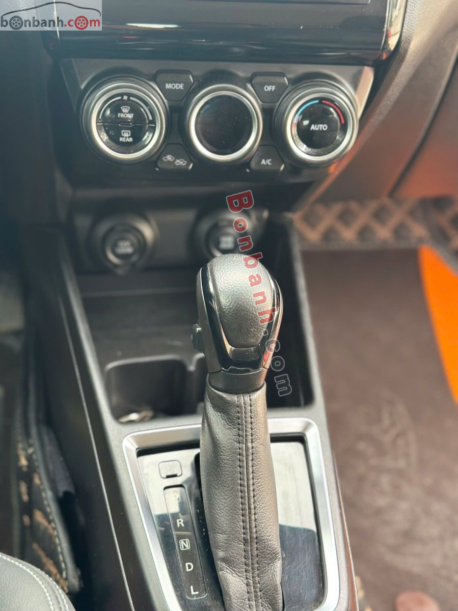 Bán ô tô Suzuki Swift GLX 1.2 AT - 2018 - xe cũ