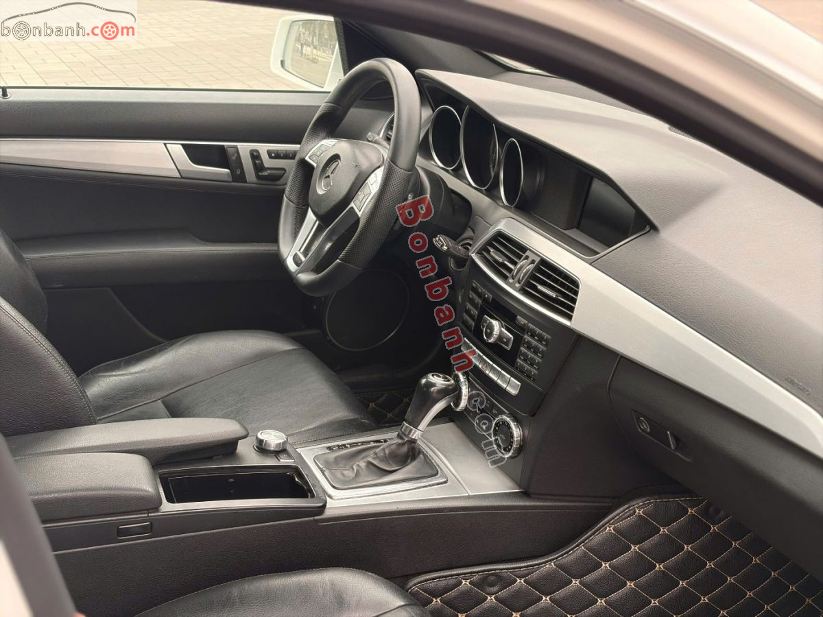 Bán ô tô Mercedes Benz C class C300 AMG - 2011 - xe cũ
