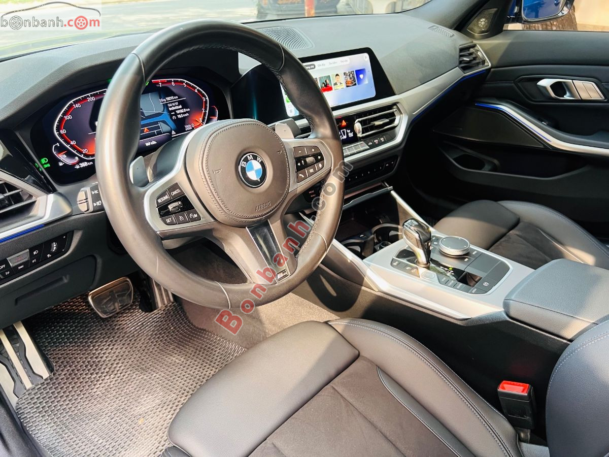 Bán ô tô BMW 3 Series 320i M Sport - 2022 - xe cũ