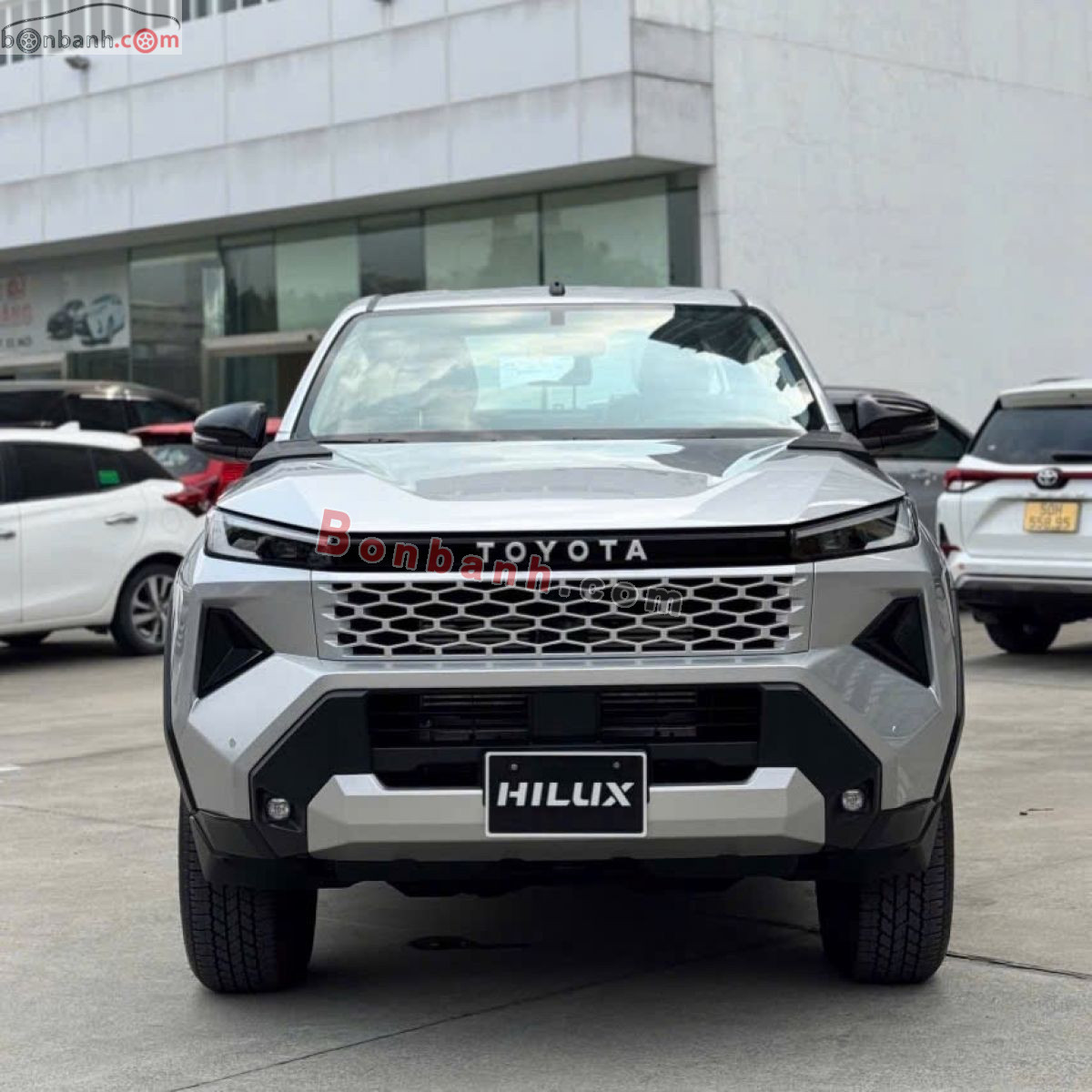 Bán ô tô Toyota Hilux Pro 2.8L 4x2 AT - 2026 - xe mới