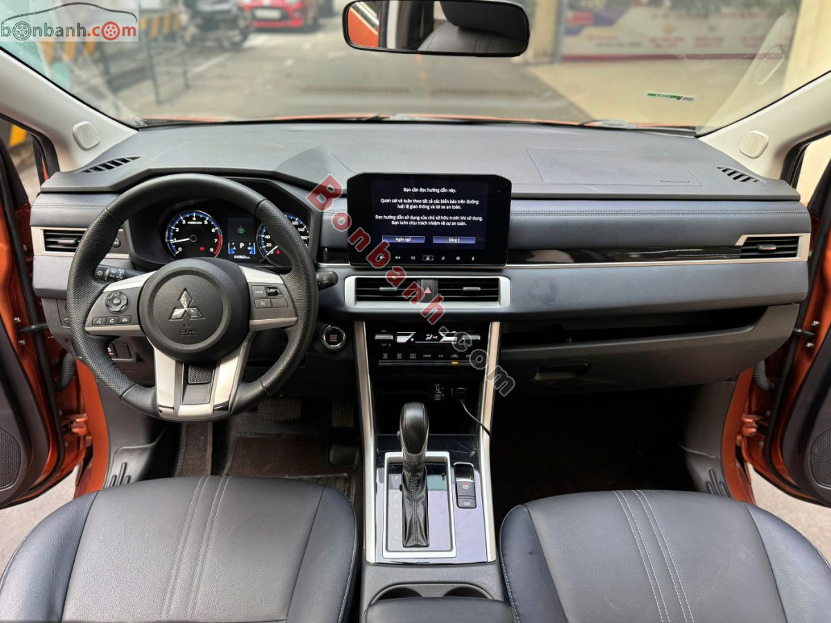 Bán ô tô Mitsubishi Xpander Cross 1.5 AT - 2022 - xe cũ