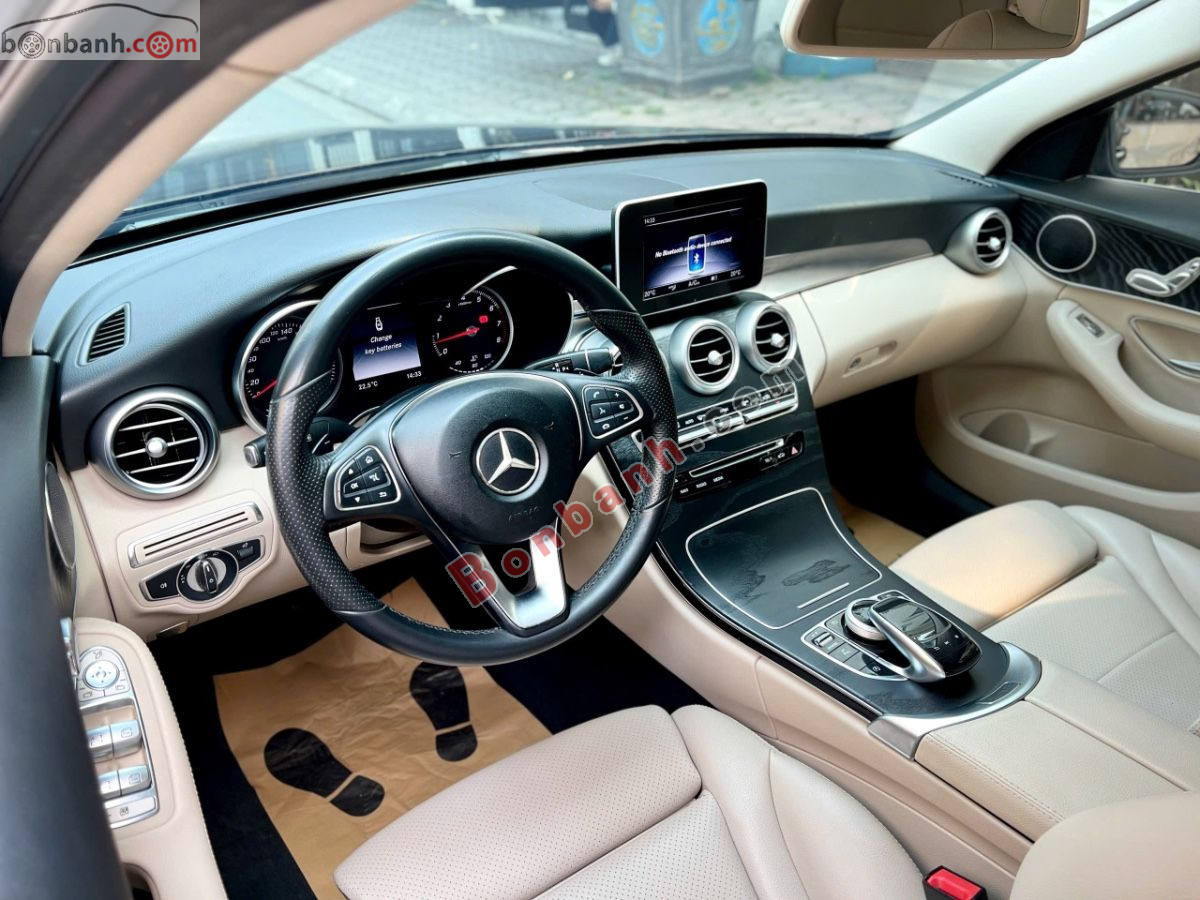 Bán ô tô Mercedes Benz C class C200 - 2018 - xe cũ