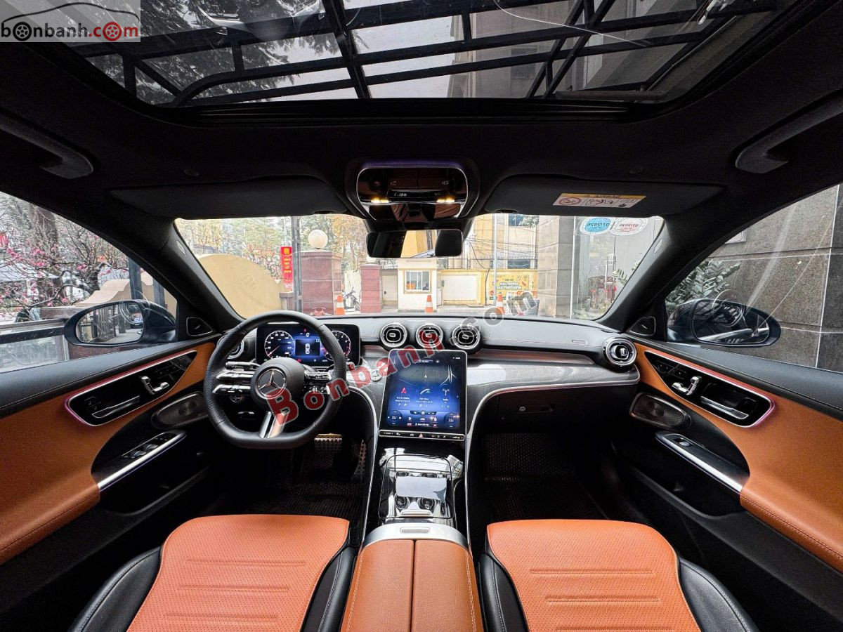 Bán ô tô Mercedes Benz C class C300 AMG - 2022 - xe cũ
