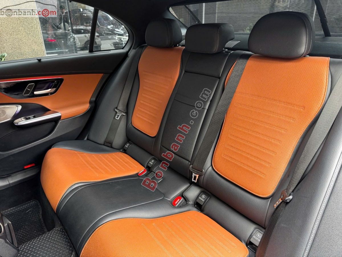 Bán ô tô Mercedes Benz C class C300 AMG - 2022 - xe cũ