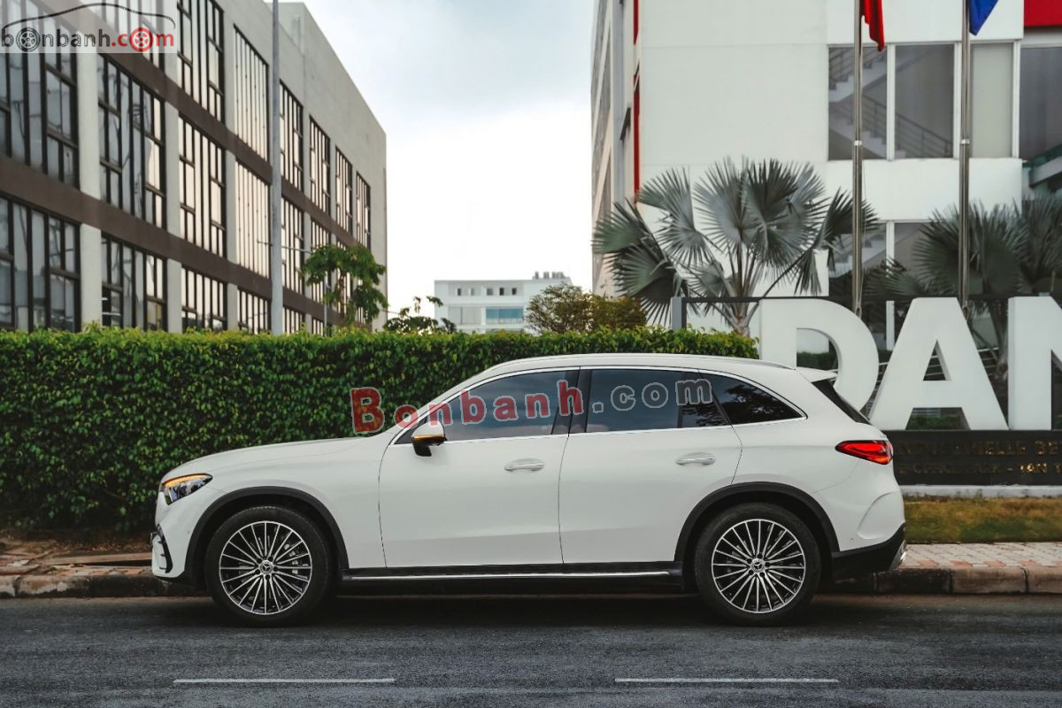 Bán ô tô Mercedes Benz GLC 300 4Matic - 2023 - xe cũ