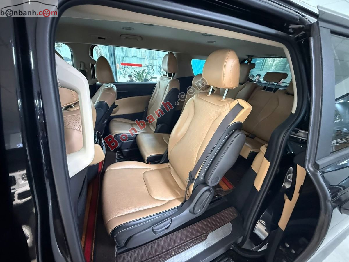 Bán ô tô Kia Carnival Luxury 2.2D - 2022 - xe cũ