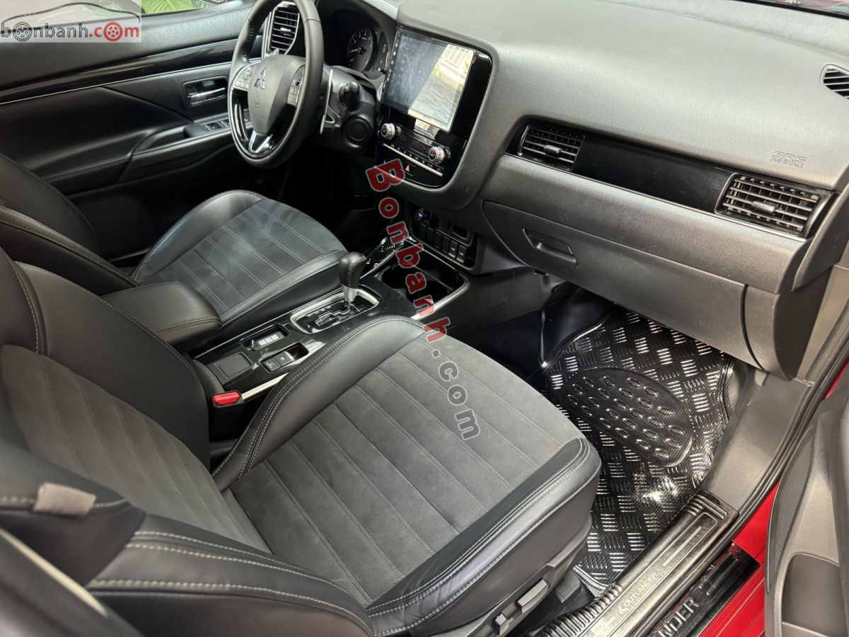 Bán ô tô Mitsubishi Outlander 2.0 CVT - 2022 - xe cũ