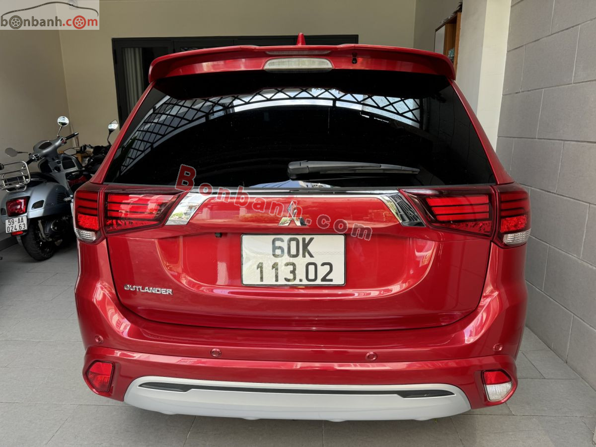Bán ô tô Mitsubishi Outlander 2.0 CVT - 2022 - xe cũ
