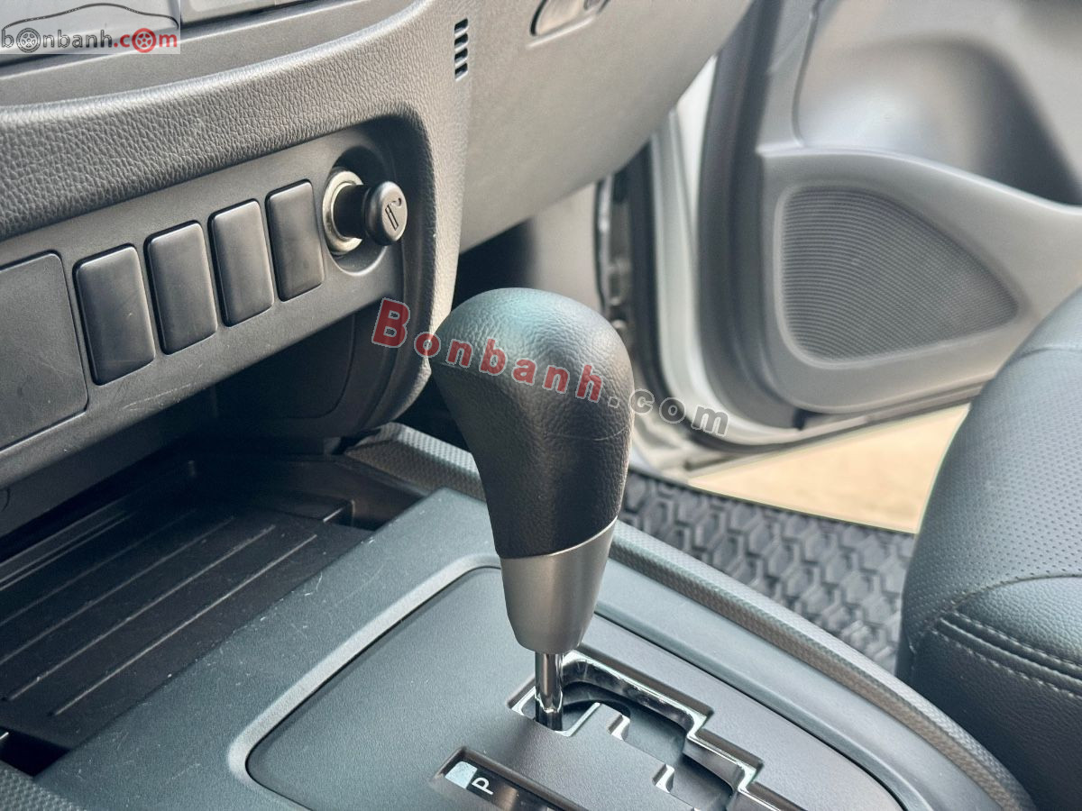 Bán ô tô Mitsubishi Triton 4x2 AT Mivec - 2020 - xe cũ