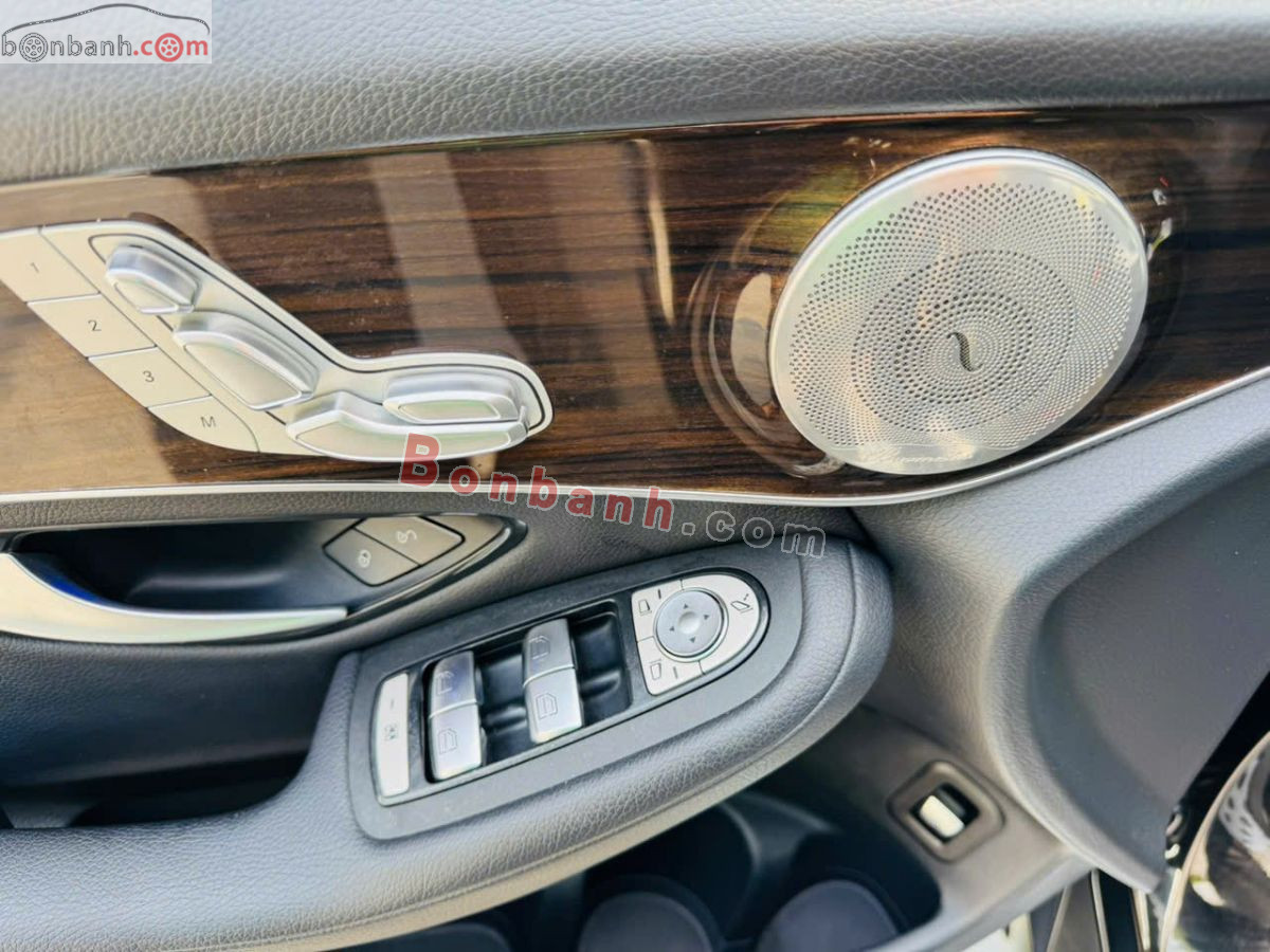 Bán ô tô Mercedes Benz GLC 200 - 2022 - xe cũ