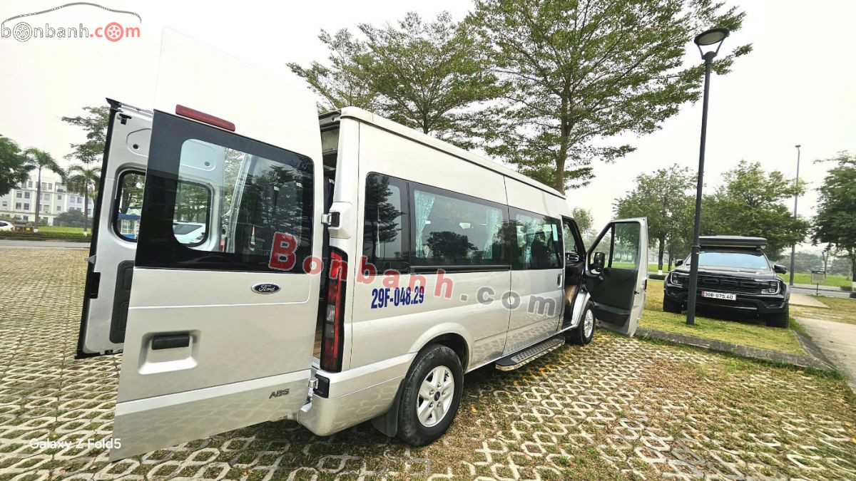 Bán ô tô Ford Transit Tiêu chuẩn - 2023 - xe cũ