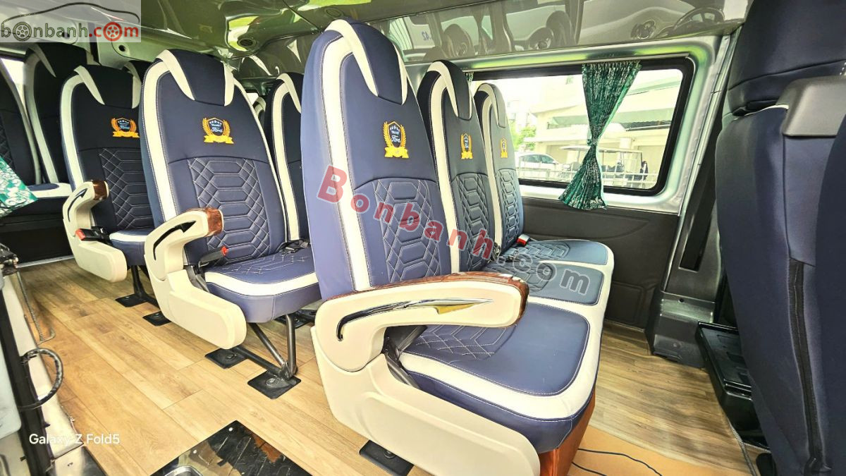 Bán ô tô Ford Transit Tiêu chuẩn - 2023 - xe cũ