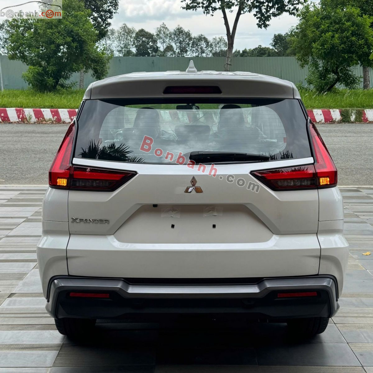 Bán ô tô Mitsubishi Xpander Premium 1.5 AT - 2026 - xe mới
