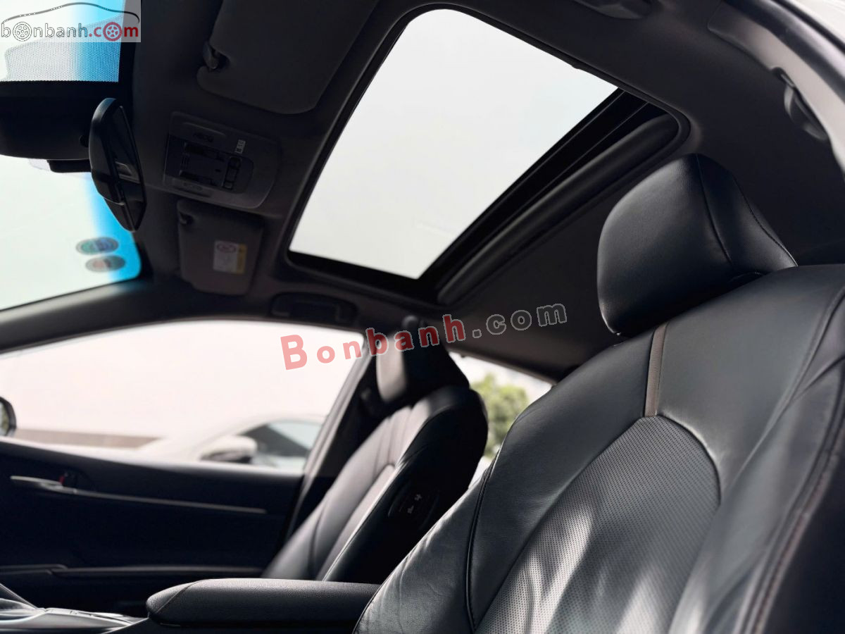 Bán ô tô Toyota Camry 2.5Q - 2021 - xe cũ