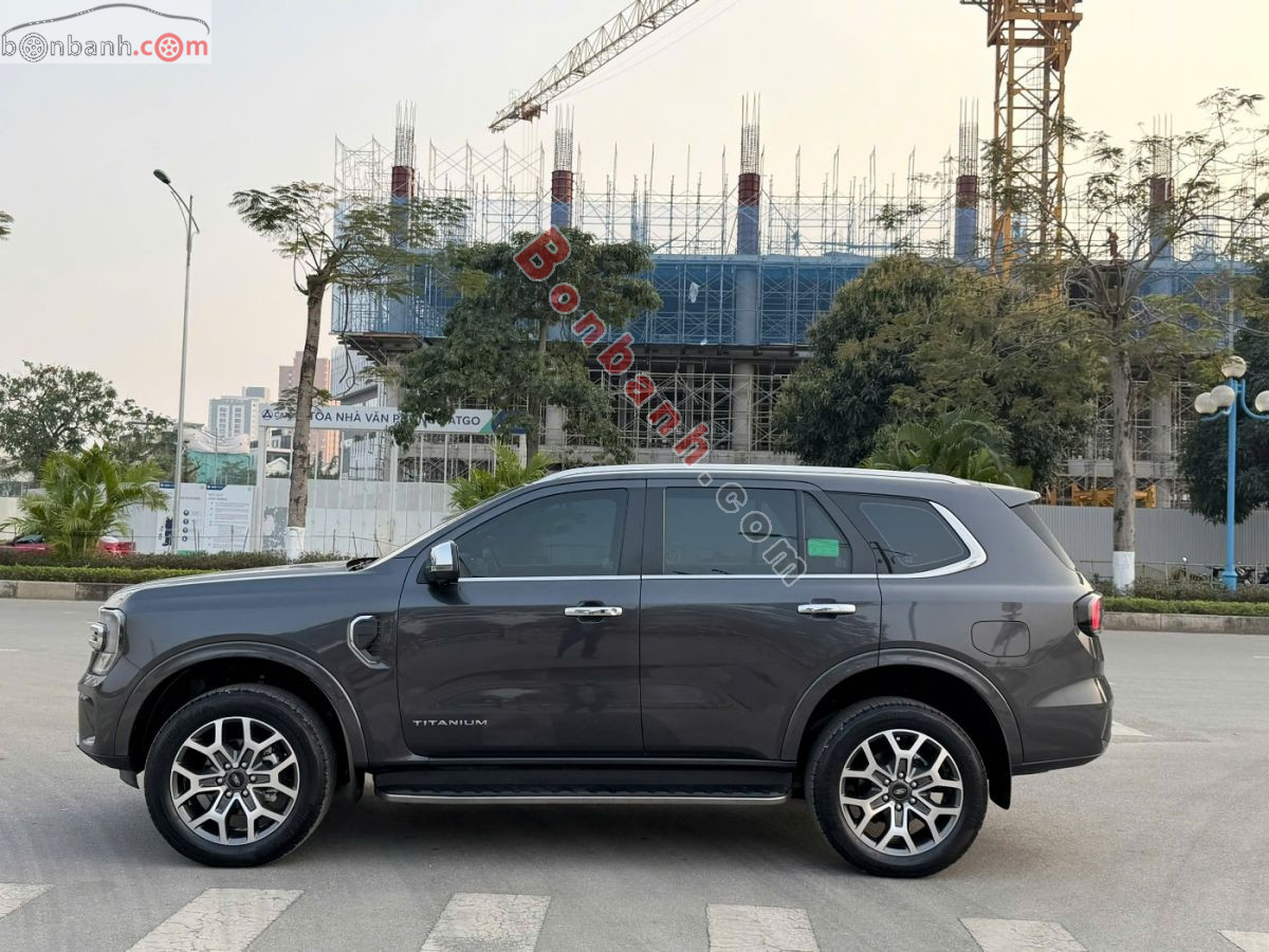 Bán ô tô Ford Everest Titanium 2.0L 4x2 AT - 2024 - xe cũ