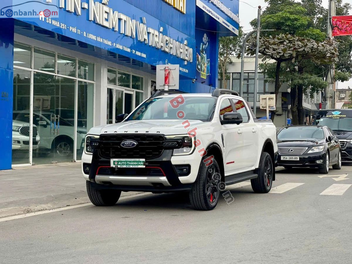 Bán ô tô Ford Ranger Stormtrak 2.0L 4x4 AT - 2024 - xe cũ