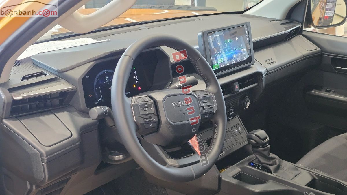 Bán ô tô Toyota Hilux Pro 2.8L 4x2 AT - 2026 - xe mới