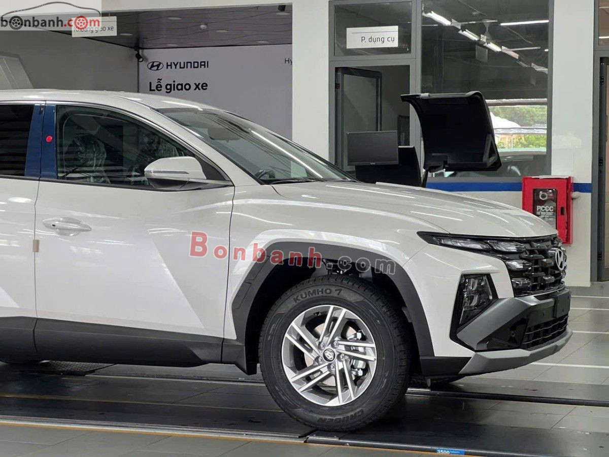 Bán ô tô Hyundai Tucson 2.0 AT Tiêu chuẩn - 2026 - xe mới