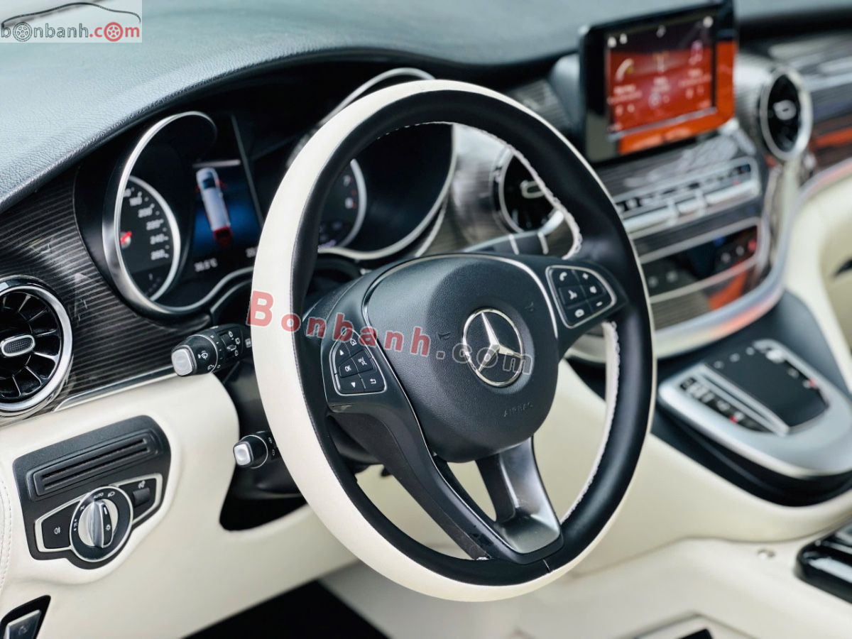 Bán ô tô Mercedes Benz V class V250 Luxury - 2021 - xe cũ