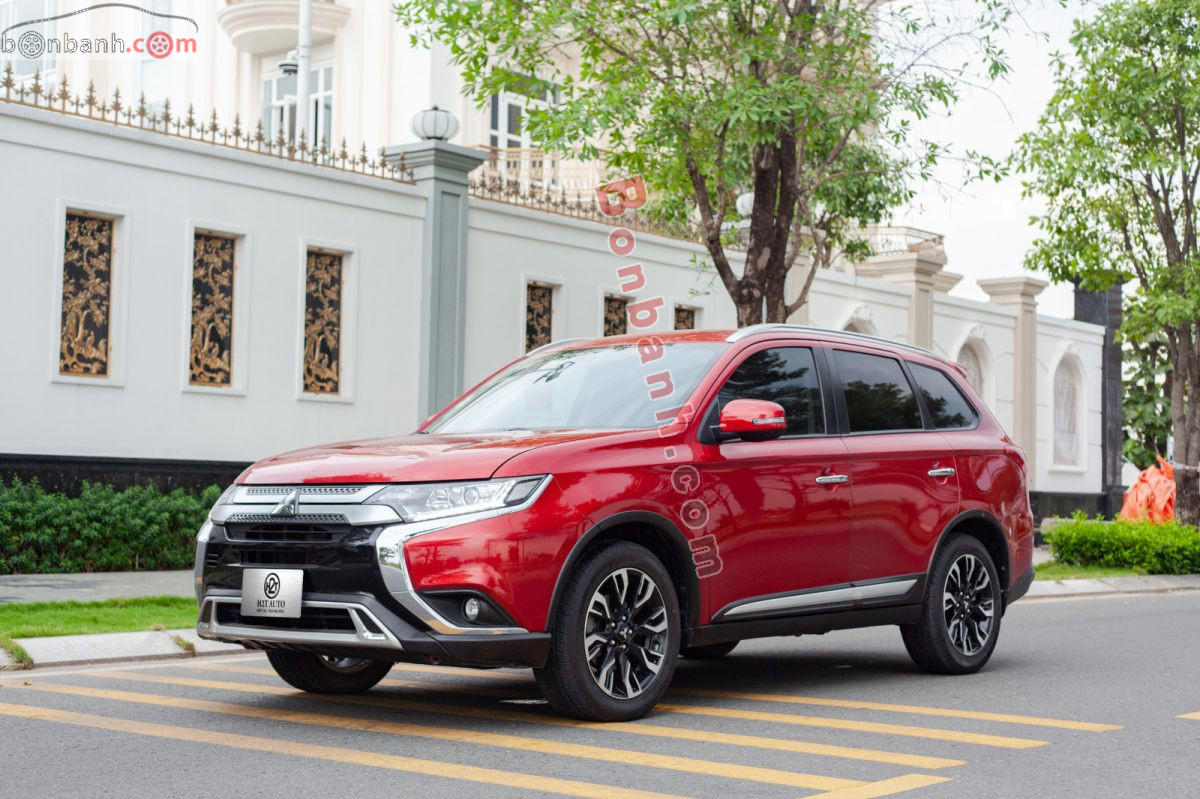 Bán ô tô Mitsubishi Outlander 2.0 CVT - 2021 - xe cũ