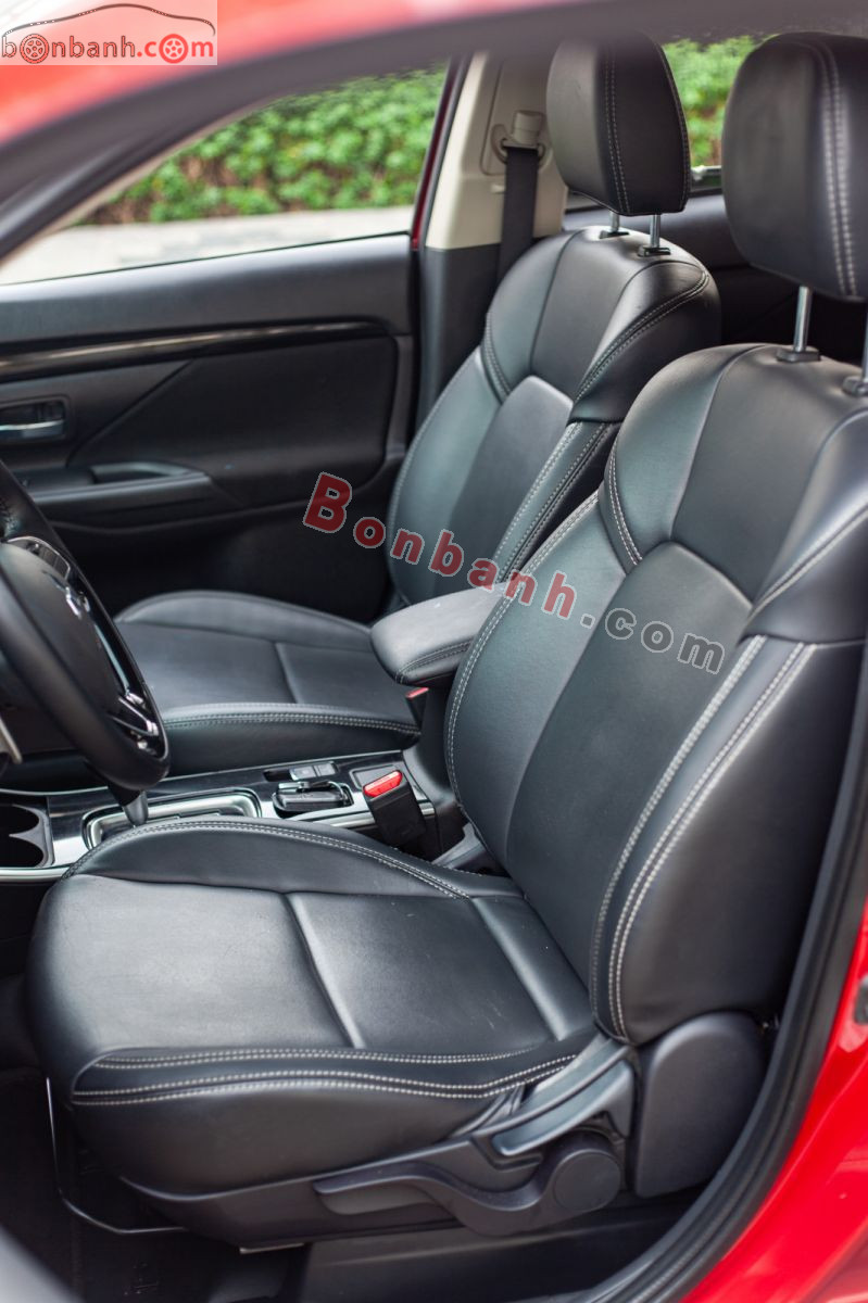 Bán ô tô Mitsubishi Outlander 2.0 CVT - 2021 - xe cũ