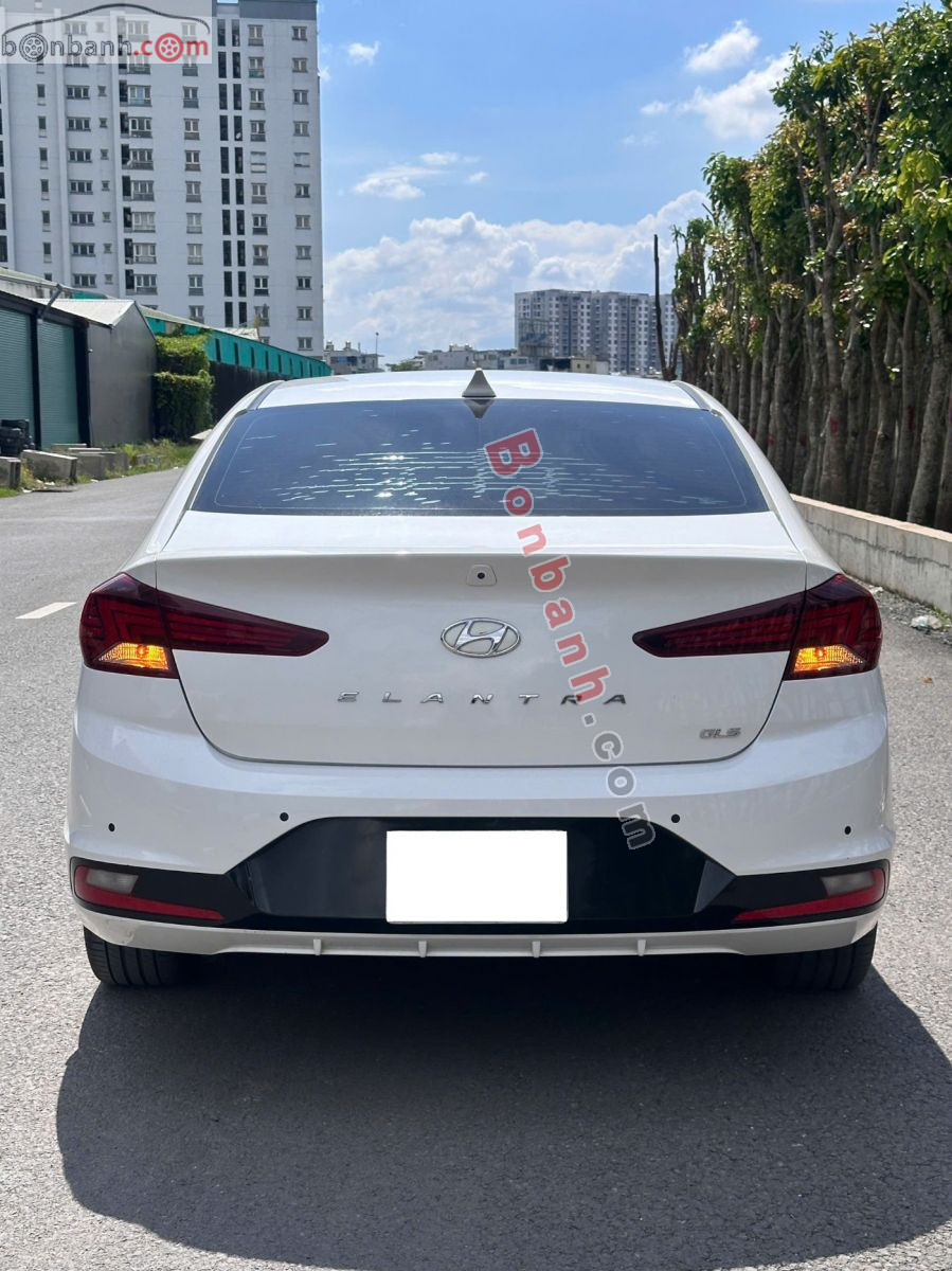 Bán ô tô Hyundai Elantra 2.0 AT - 2021 - xe cũ