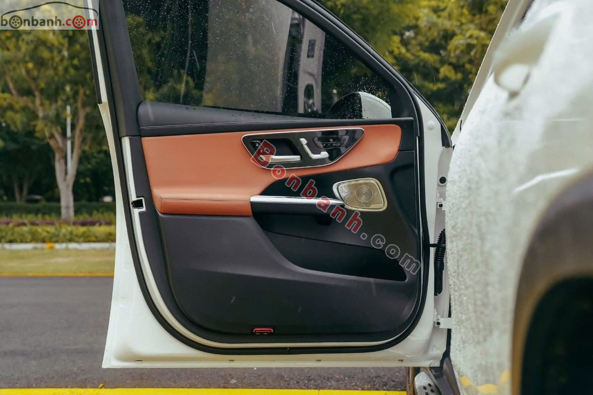 Bán ô tô Mercedes Benz GLC 300 4Matic - 2023 - xe cũ