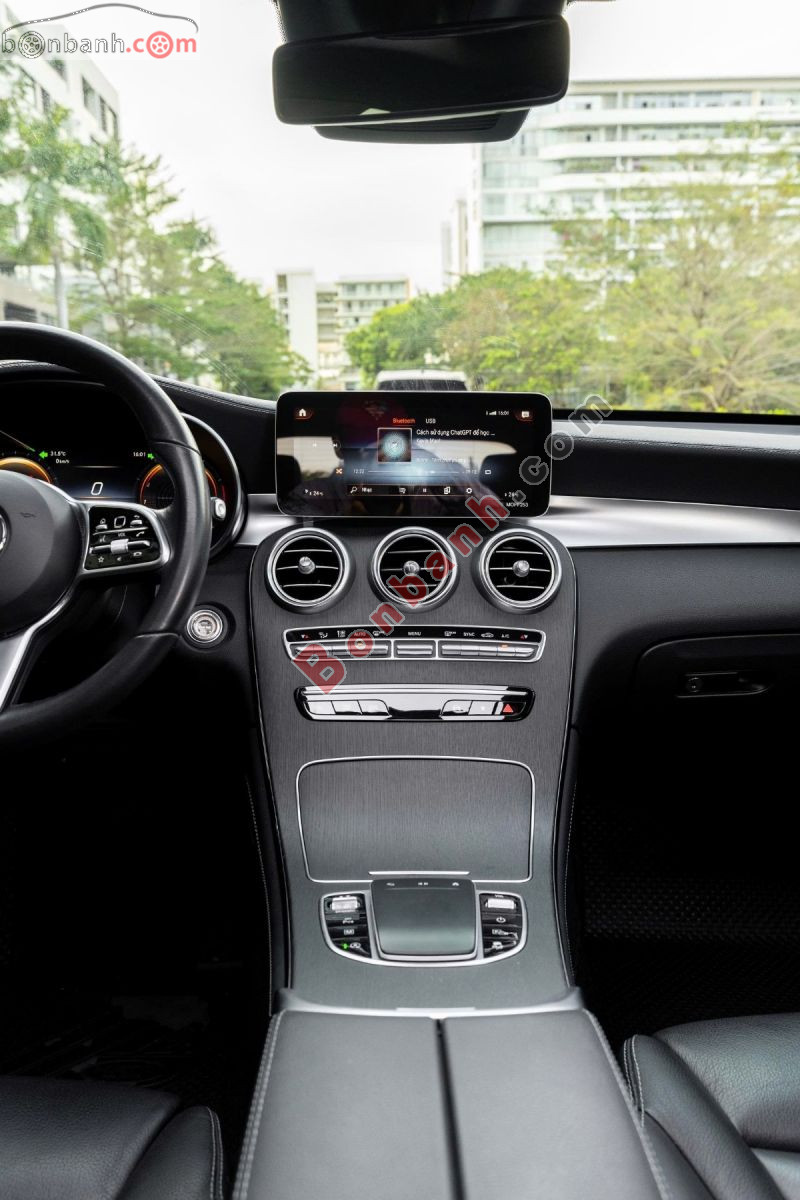 Bán ô tô Mercedes Benz GLC 300 4Matic - 2020 - xe cũ