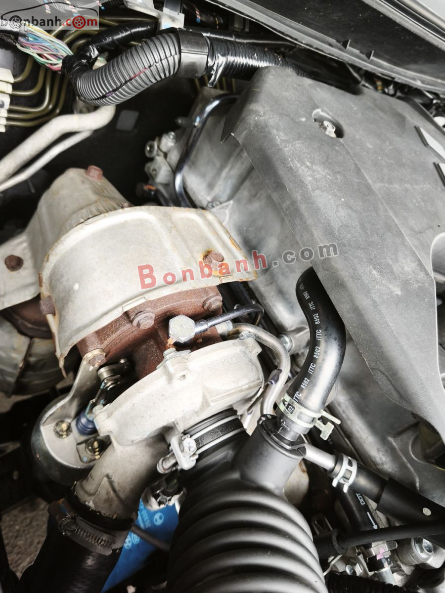 Bán ô tô Mitsubishi Triton 4x2 AT - 2018 - xe cũ