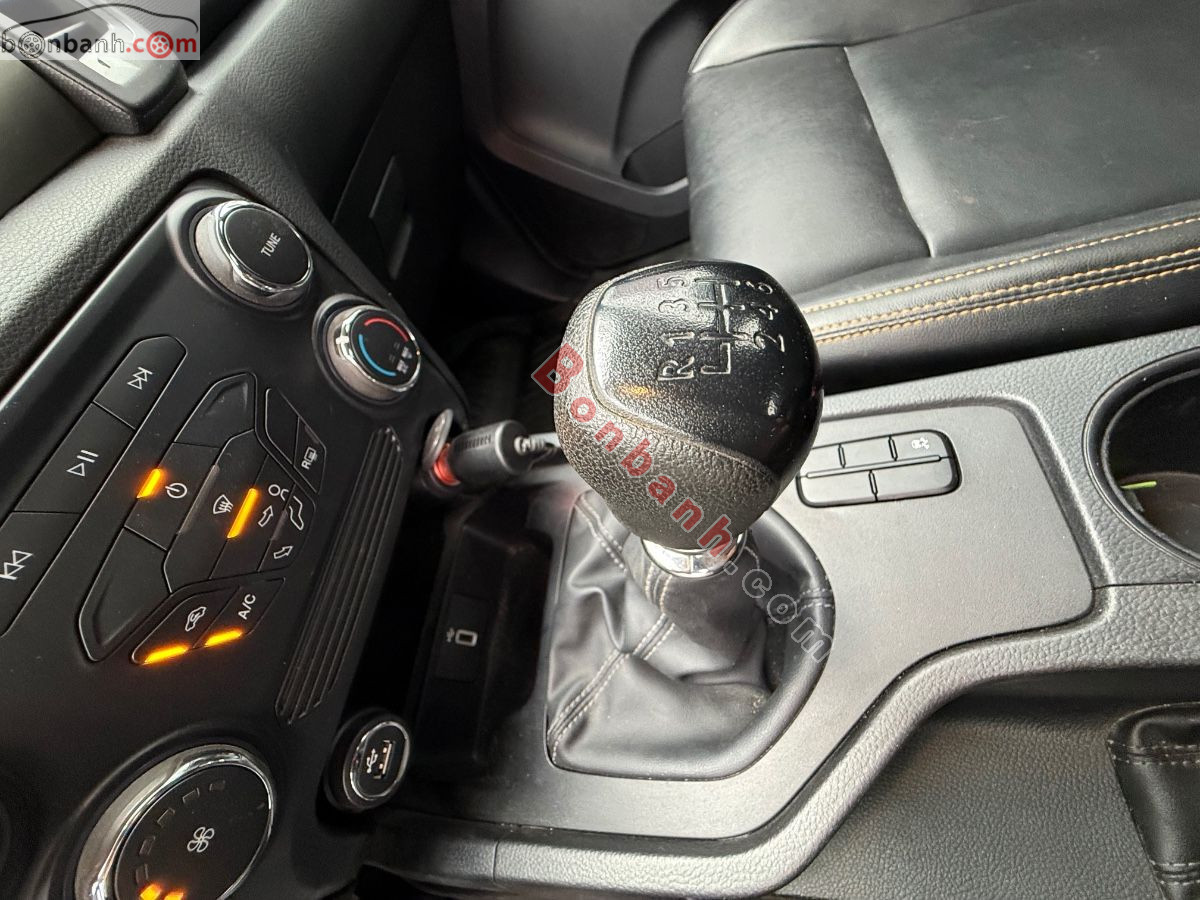 Bán ô tô Ford Ranger XLS 2.2L 4x2 MT - 2022 - xe cũ