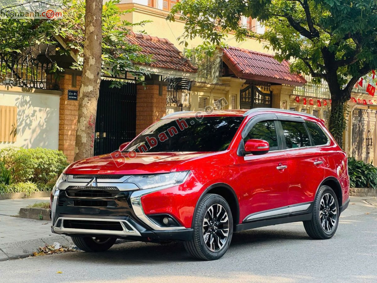 Bán ô tô Mitsubishi Outlander 2.0 CVT - 2022 - xe cũ