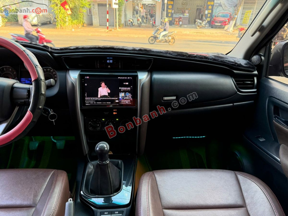 Bán ô tô Toyota Fortuner 2.4G 4x2 MT - 2018 - xe cũ