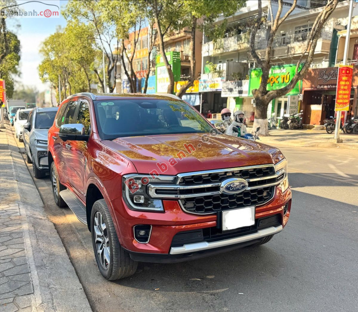 Bán ô tô Ford Everest Titanium Plus 2.0L 4x4 AT - 2022 - xe cũ