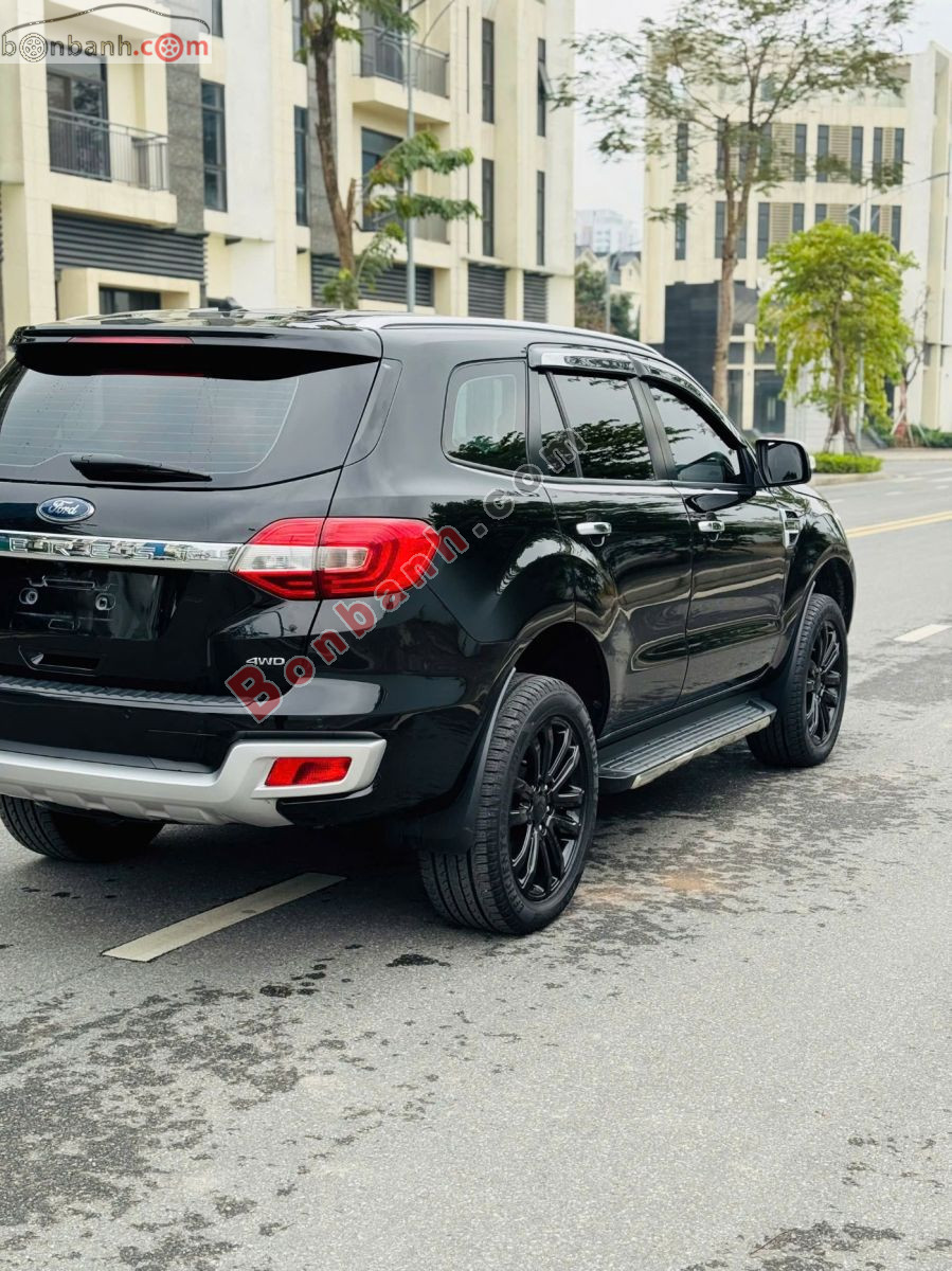 Bán ô tô Ford Everest Titanium 2.0L 4x4 AT - 2022 - xe cũ