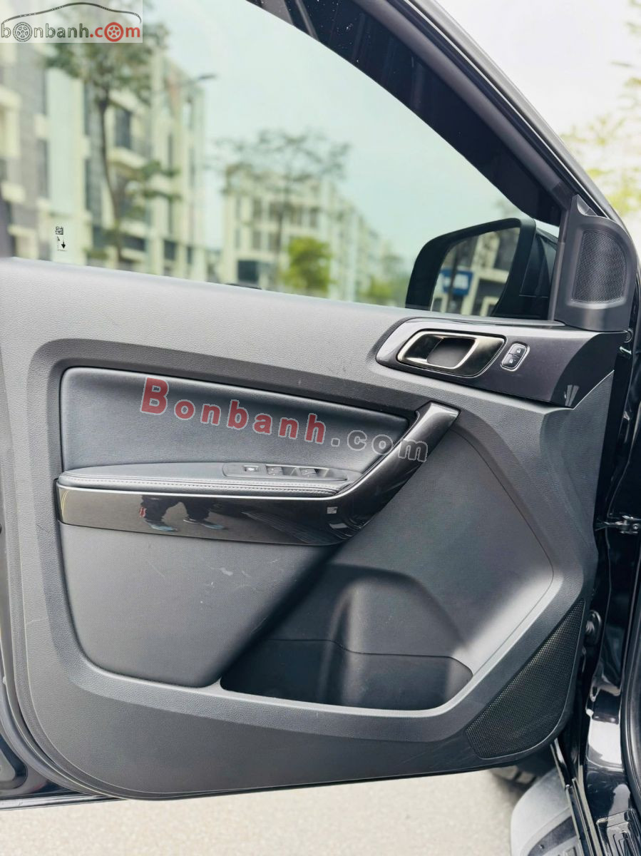 Bán ô tô Ford Everest Titanium 2.0L 4x4 AT - 2022 - xe cũ