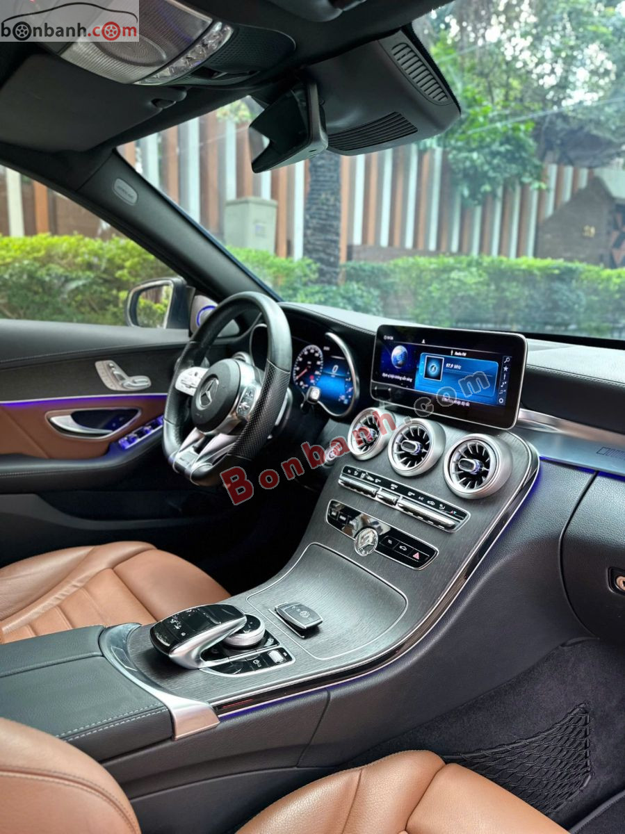 Bán ô tô Mercedes Benz C class C300 AMG - 2019 - xe cũ