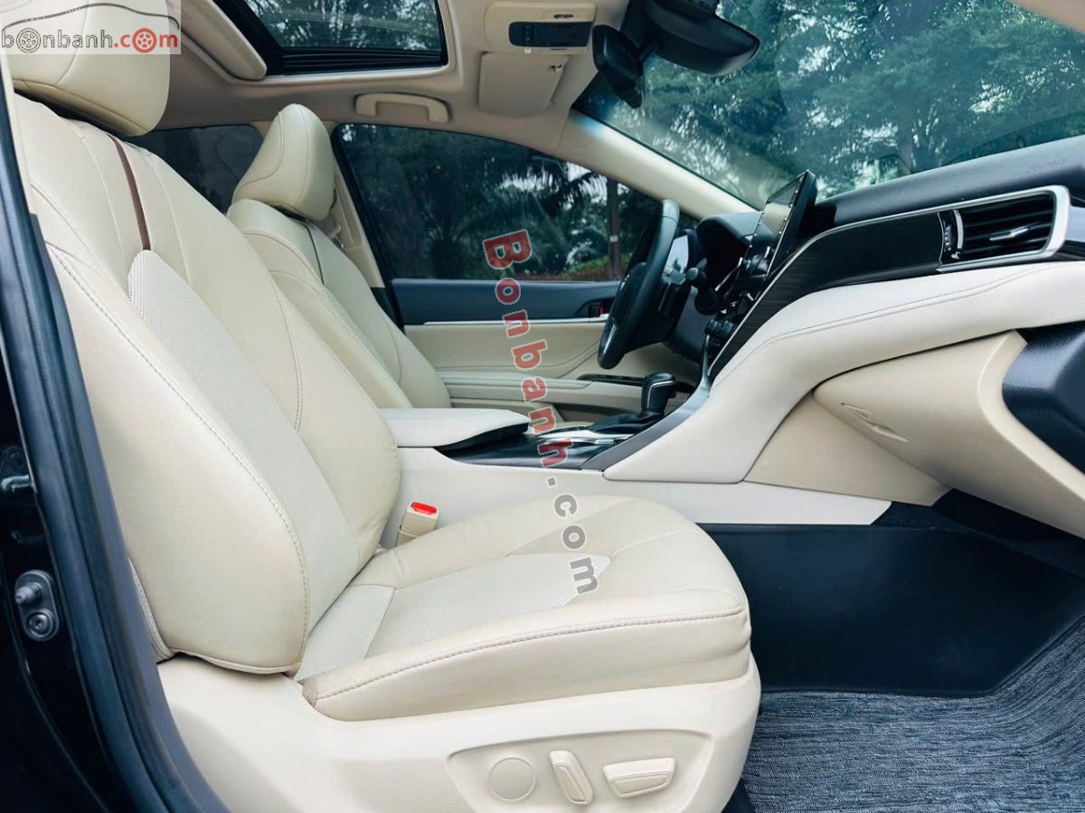 Bán ô tô Toyota Camry 2.5Q - 2022 - xe cũ