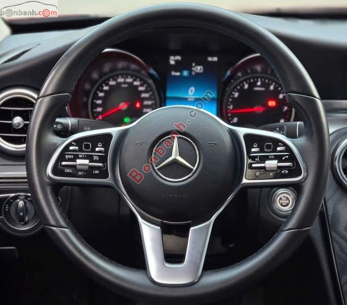 Bán ô tô Mercedes Benz C class C200 - 2019 - xe cũ