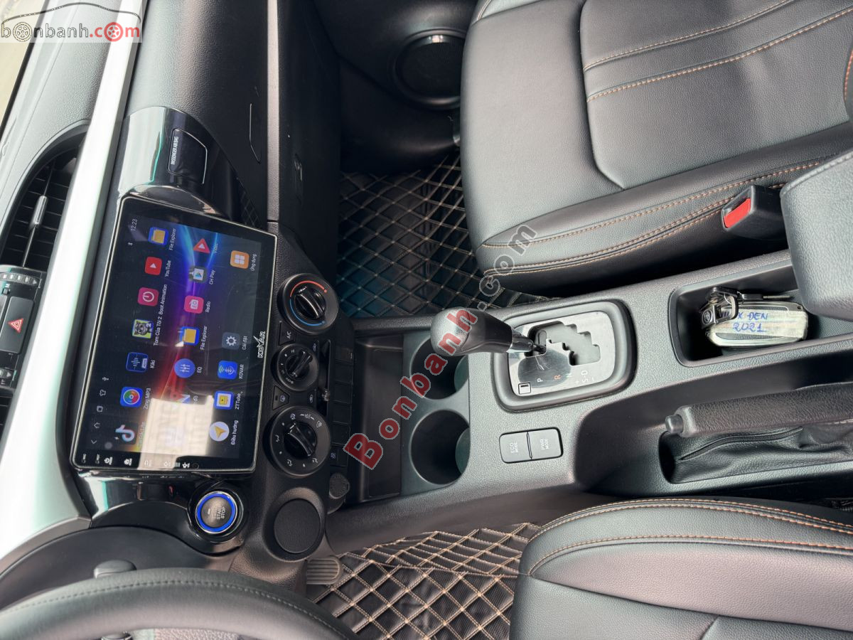 Bán ô tô Toyota Hilux 2.4L 4x2 AT - 2021 - xe cũ