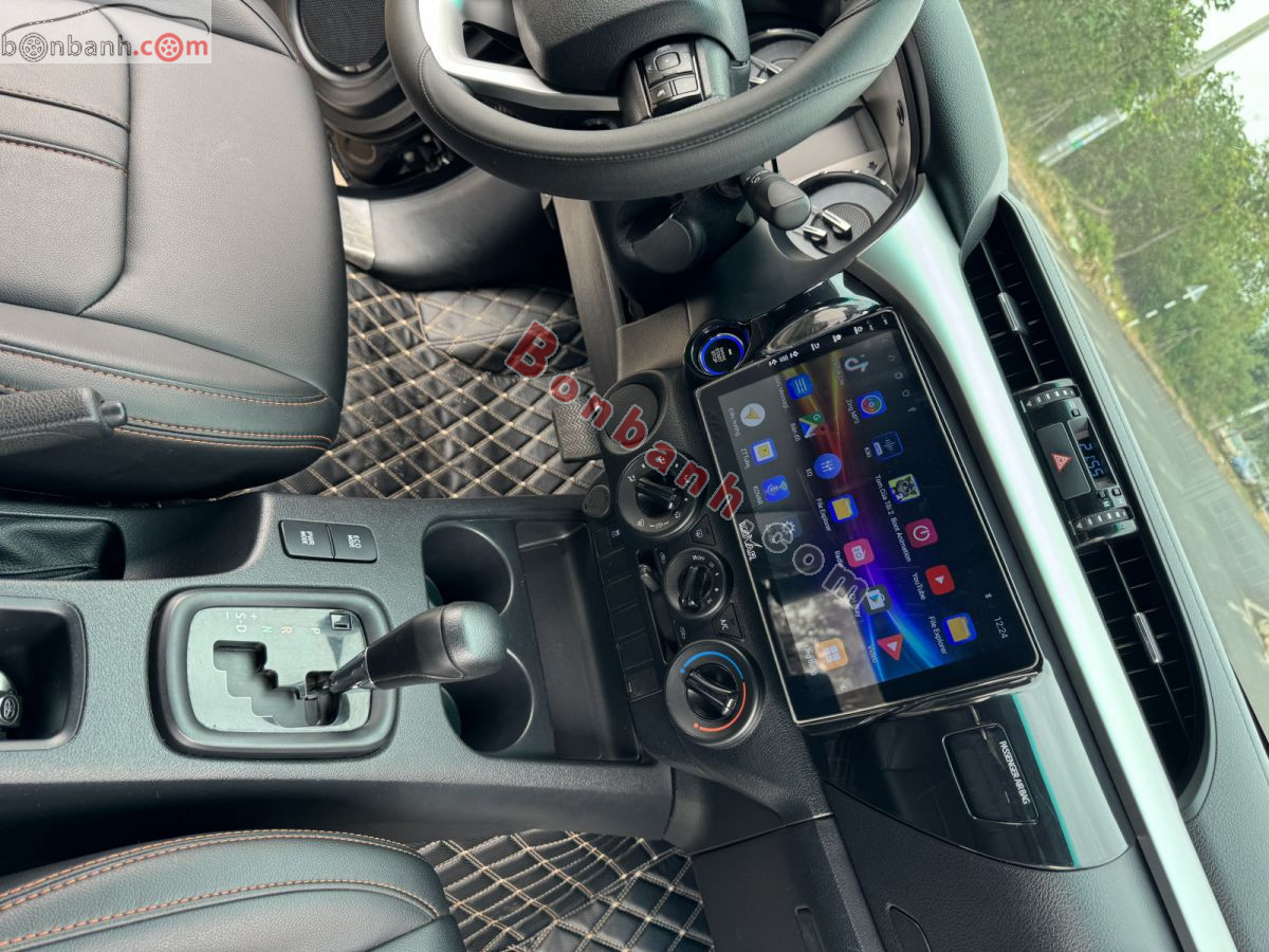 Bán ô tô Toyota Hilux 2.4L 4x2 AT - 2021 - xe cũ