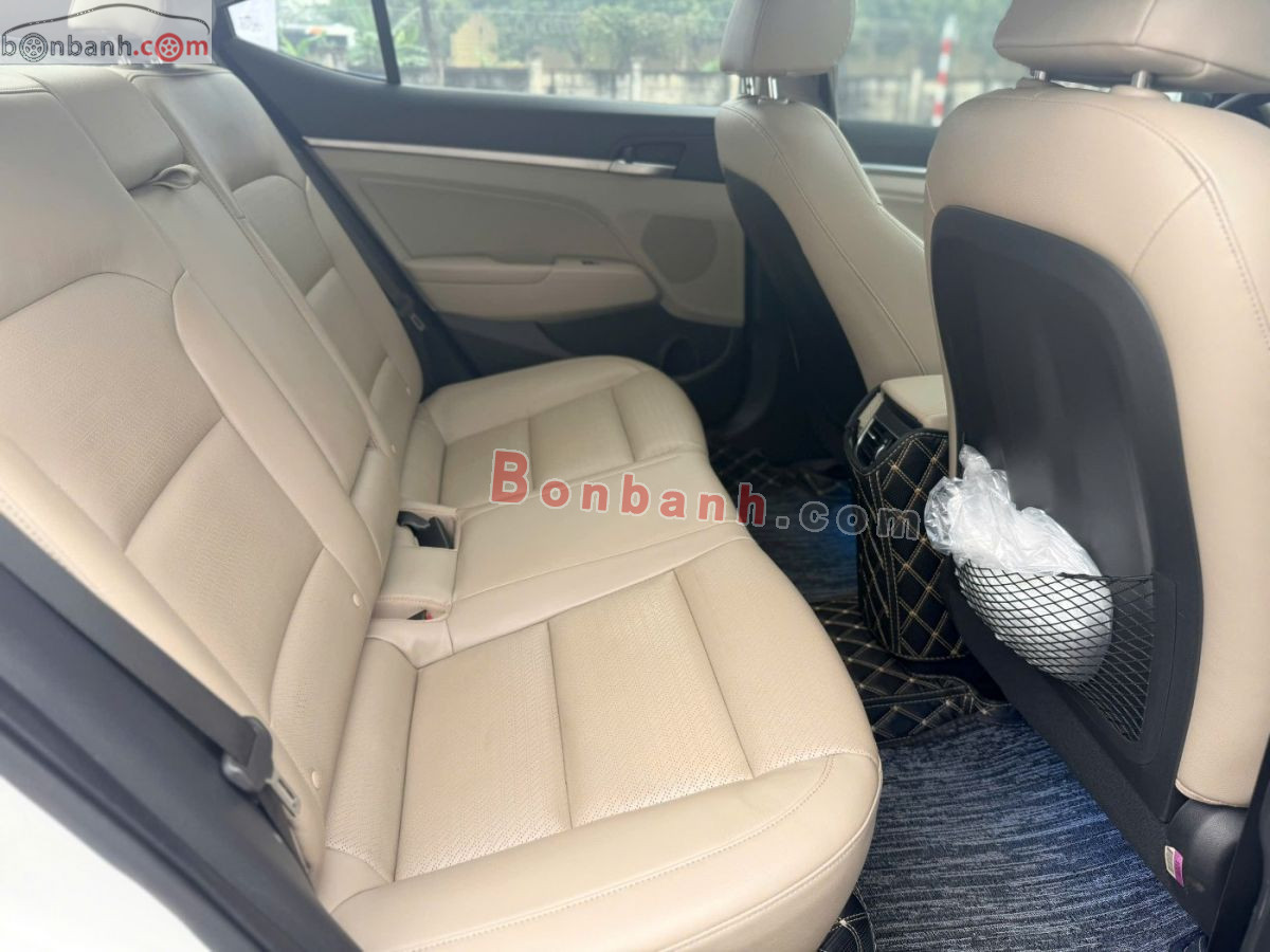 Bán ô tô Hyundai Elantra 2.0 AT - 2022 - xe cũ