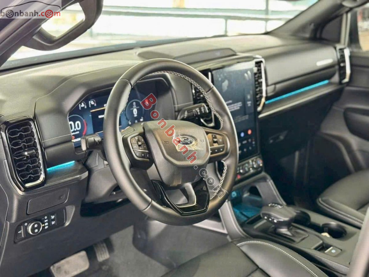 Bán ô tô Ford Everest Platinum 2.0L 4x4 AT - 2026 - xe mới
