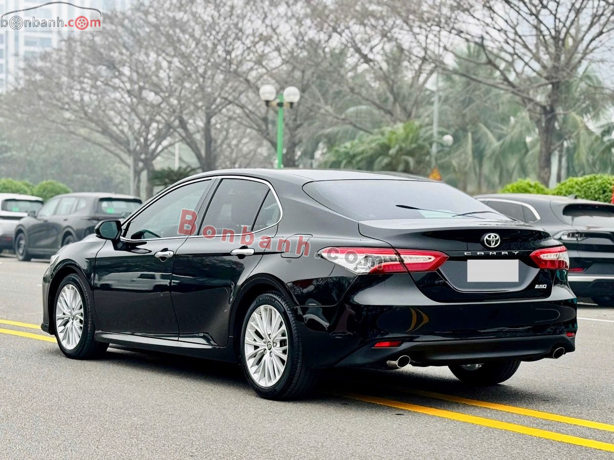 Bán ô tô Toyota Camry 2.5Q - 2020 - xe cũ