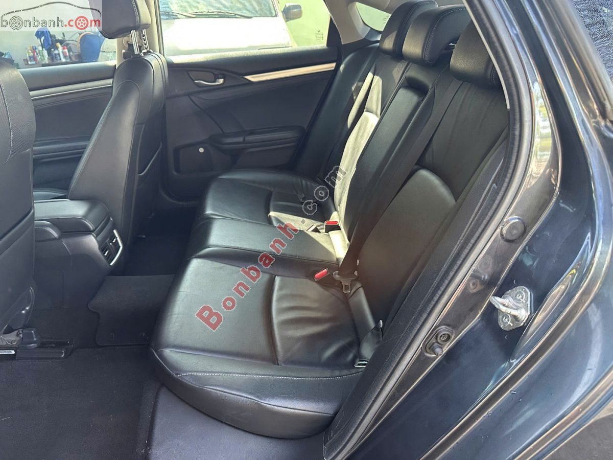 Bán ô tô Honda Civic 1.5L Vtec Turbo - 2018 - xe cũ