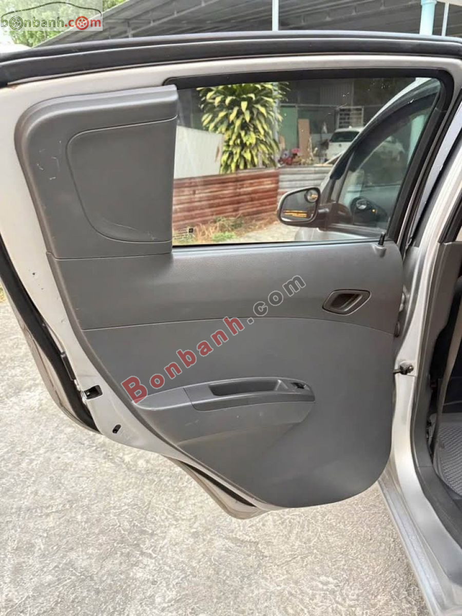 Bán ô tô Chevrolet Spark LTZ 1.0 AT - 2014 - xe cũ