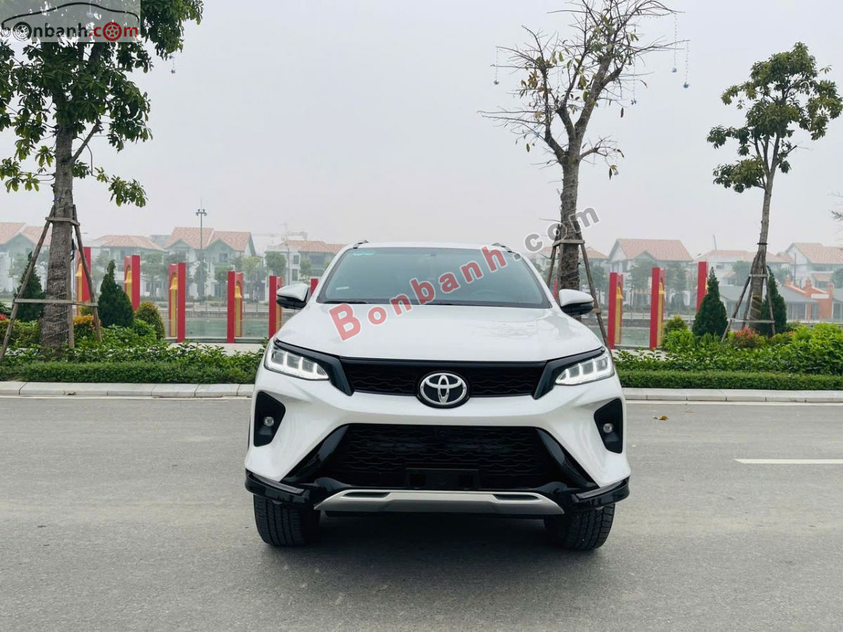 Bán ô tô Toyota Fortuner Legender 2.4L 4x2 AT - 2024 - xe cũ