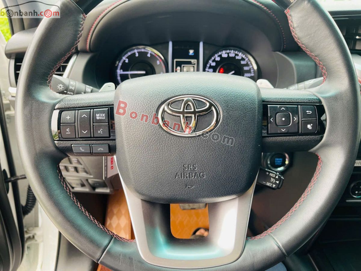 Bán ô tô Toyota Fortuner Legender 2.4L 4x2 AT - 2024 - xe cũ