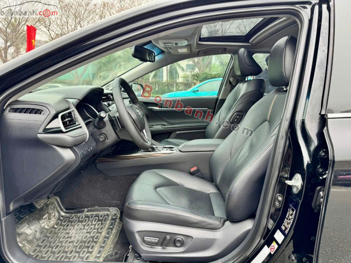 Bán ô tô Toyota Camry 2.5Q - 2020 - xe cũ