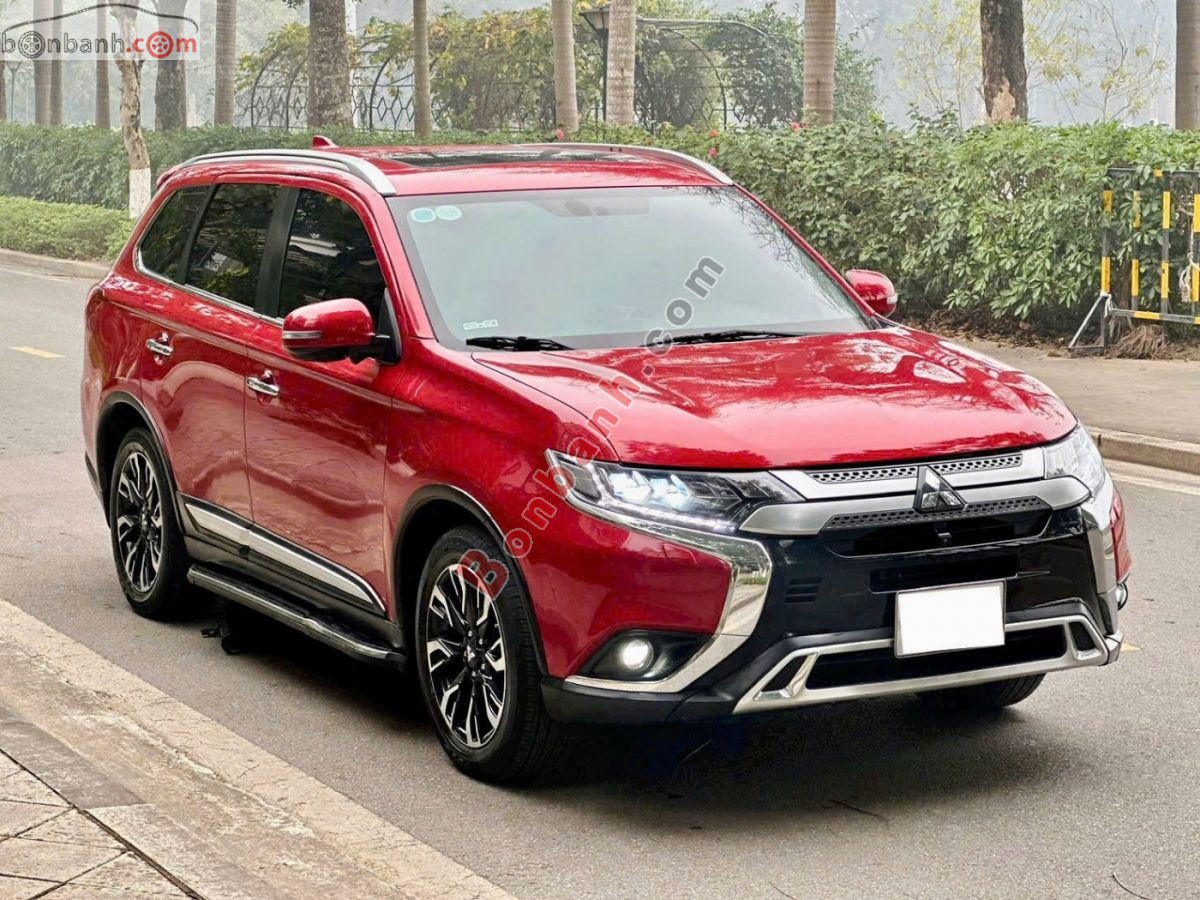 Bán ô tô Mitsubishi Outlander Premium 2.0 CVT - 2021 - xe cũ
