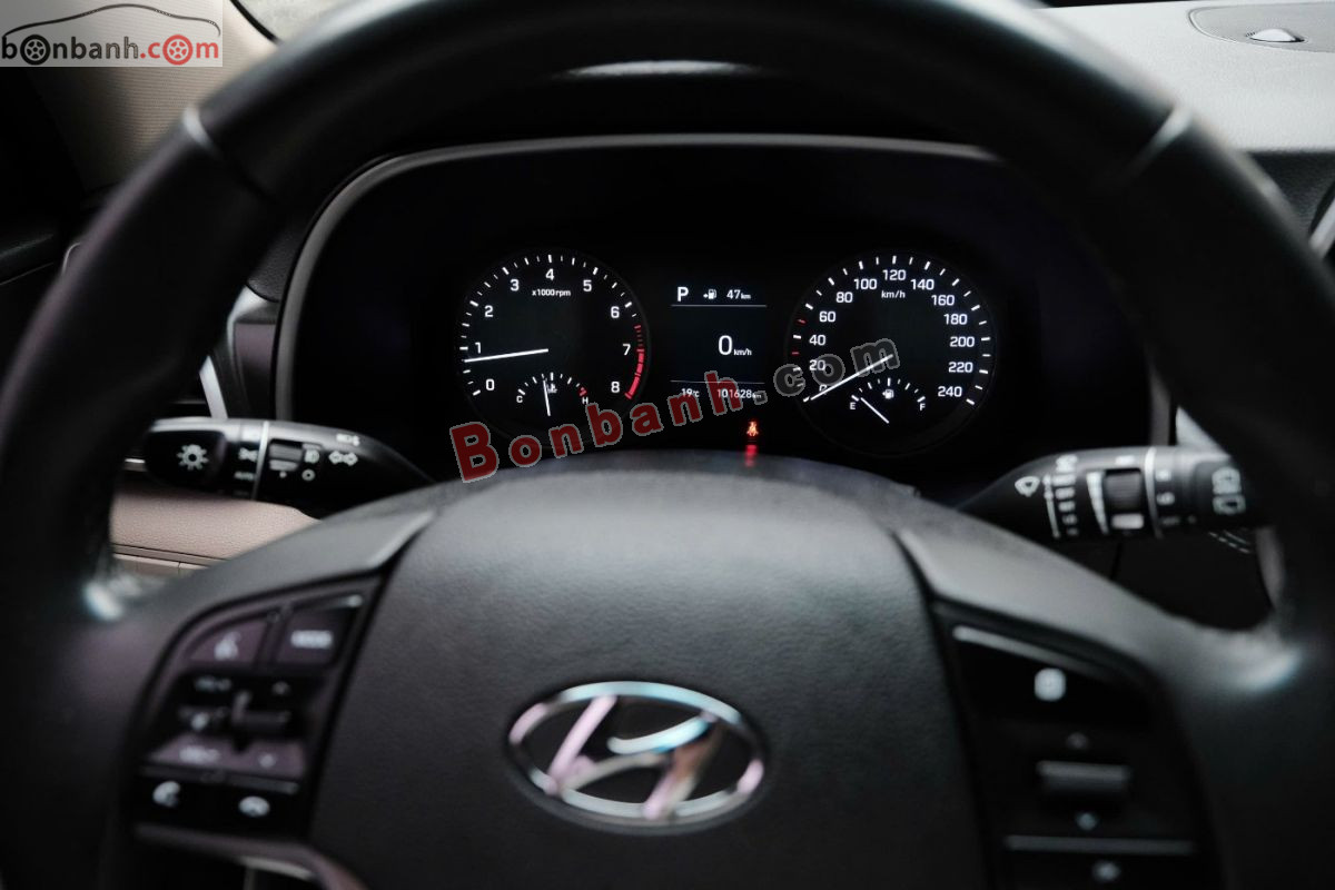 Bán ô tô Hyundai Tucson 2.0 AT - 2019 - xe cũ